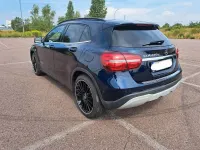 Gebraucht Mercedes GLA220 170 PS (125 kW) 2017 Blau SUV