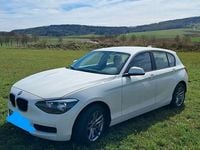 Gebraucht BMW 114 Efficient Dynamics 95 PS (69 kW) 2013 Weiß Kleinwagen