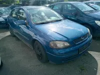 Używany Opel Astra 100 KM (73 kW) 2003 Niebieski Hatchback