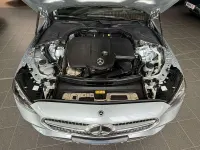 Gebraucht Mercedes C200 Avantgarde 163 PS (119 kW) 2023 Silber Limousine
