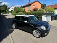 Gebraucht Mini Cooper 122 PS (89 kW) 2010 Schwarz Kleinwagen
