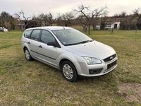 Używany Ford Focus 101 KM (74 kW) 2007 Srebrny Kombi