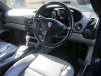 Usata Porsche Boxster 220 CV (161 kW) 2002 Blu Cabrio