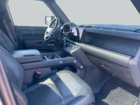Gebraucht Land Rover Defender HSE Dynamic 300 PS (220 kW) 2023 Tasman blue metallic SUV