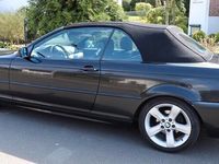 gebraucht BMW 318 Cabriolet CI gebraucht/ „Blacksahpire“ Metallic