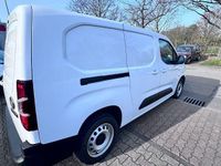 Gebraucht Fiat Doblò 131 PS (96 kW) 2023 Weiß Van / Kleinbus