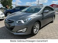 Gebraucht Hyundai i40 Edition 135 PS (99 kW) 2015 Silber Limousine