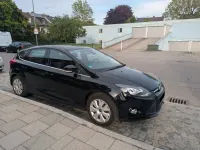 Gebraucht Ford Focus 125 PS (91 kW) 2012 Schwarz Kombi