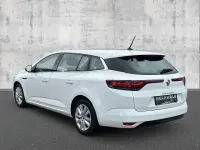 Gebraucht Renault Mégane II Equilibre 116 PS (85 kW) 2022 Andere Limousine