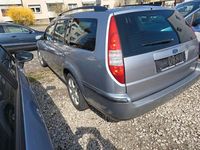 Gebraucht Ford Mondeo 125 PS (91 kW) 2003 Silber Limousine