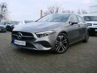 Gebraucht Mercedes A200 Progressive 150 PS (110 kW) 2025 Mountaingrau (metallic) Limousine