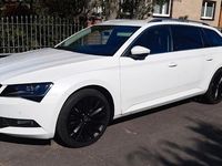 Gebraucht Skoda Superb Style 120 PS (88 kW) 2016 Weiß Kombi