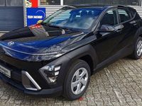 Neu Hyundai Kona Select 101 PS (74 kW) 2025 Schwarz SUV