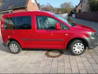 Gebraucht VW Caddy Comfortline 102 PS (75 kW) 2011 Rot Van / Kleinbus