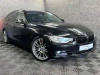 Gebraucht BMW 330 Sport Line 258 PS (189 kW) 2014 Schwarz Kombi