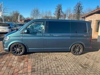 Second-hand VW Multivan 199 CP (146 kW) 2018 Verde Monovolum