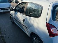 Gebraucht Renault Twingo 75 PS (55 kW) 2014 Weiß Kleinwagen