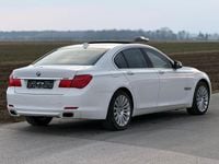 Gebraucht BMW 750 408 PS (300 kW) 2009 Weiß Limousine