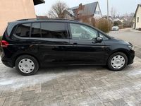 Gebraucht VW Touran 150 PS (110 kW) 2017 Schwarz Van / Kleinbus