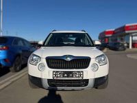 Gebraucht Skoda Yeti Easy 110 PS (80 kW) 2013 Candyweiß uni SUV