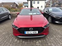 Gebraucht Mazda 3 Exclusive-Line 140 PS (102 kW) 2026 Rot Limousine