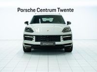 Gebraucht Porsche Cayenne 470 PS (345 kW) 2025 Grau SUV