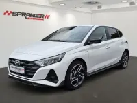 Gebraucht Hyundai i20 Prime 101 PS (74 kW) 2025 Atlas white/ phantom black / s Kleinwagen