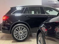 Gebraucht Mercedes GLC300 AMG 245 PS (180 kW) 2018 Obsidianschwarz  metalliclack SUV