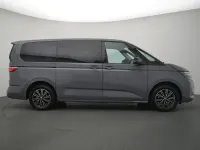 Gebraucht VW Multivan Life 150 PS (110 kW) 2024 Pure grey Van / Kleinbus