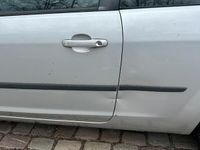 Gebraucht Ford Focus 100 PS (73 kW) 2005 Grau Coupé