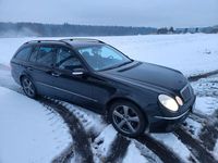 Gebraucht Mercedes E320 Avantgarde 204 PS (150 kW) 2004 Schwarz Kombi