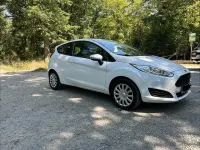 Gebraucht Ford Fiesta 60 PS (44 kW) 2017 Weiß Kleinwagen