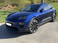 Second-hand Porsche Macan 380 kW (517 CP) 2025 Albastru SUV