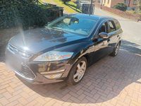 Gebraucht Ford Mondeo 163 PS (119 kW) 2013 Schwarz Kombi