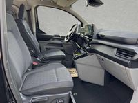 Gebraucht Ford Tourneo Custom Titanium 171 PS (125 kW) 2025 Andere Van