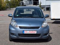 Gebraucht Daihatsu Sirion 91 PS (66 kW) 2009 Grau Kleinwagen