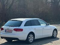 Gebraucht Audi A4 Premium 160 PS (117 kW) 2011 Weiß Kombi