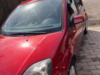 Gebraucht Ford Fiesta 69 PS (50 kW) 2006 Rot Kleinwagen