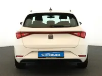 Gebraucht Seat Leon Style 150 PS (110 kW) 2023 White candy