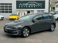 Gebraucht VW e-Golf 100 kW (136 PS) 2021 Grau Kleinwagen