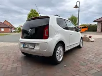 Gebraucht VW up! high up! 75 PS (55 kW) 2012 Weiß Kleinwagen