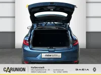 Gebraucht Renault Mégane IV Intens 130 PS (95 kW) 2017 Gletscherblau Limousine