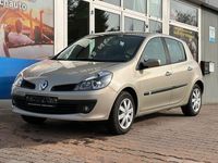 Gebraucht Renault Clio III Dynamique 88 PS (64 kW) 2007 Braun Limousine