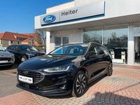 Gebraucht Ford Focus Titanium 125 PS (91 kW) 2024 Schwarz Limousine