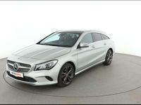 Gebraucht Mercedes CLA200 Shooting Brake Executive 156 PS (114 kW) 2017 Kombi