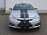Gebraucht Opel Tigra Basis 90 PS (66 kW) 2006 Silber Cabrio