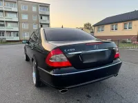 Gebraucht Mercedes E280 231 PS (169 kW) 2009 Schwarz Limousine