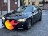 Gebraucht BMW 318 143 PS (105 kW) 2013 Schwarz Limousine