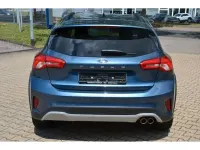 Gebraucht Ford Focus Active 125 PS (91 kW) 2020 Blau Limousine