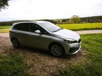Gebraucht BMW 216 Active Tourer 116 PS (85 kW) 2018 Silber Van / Kleinbus